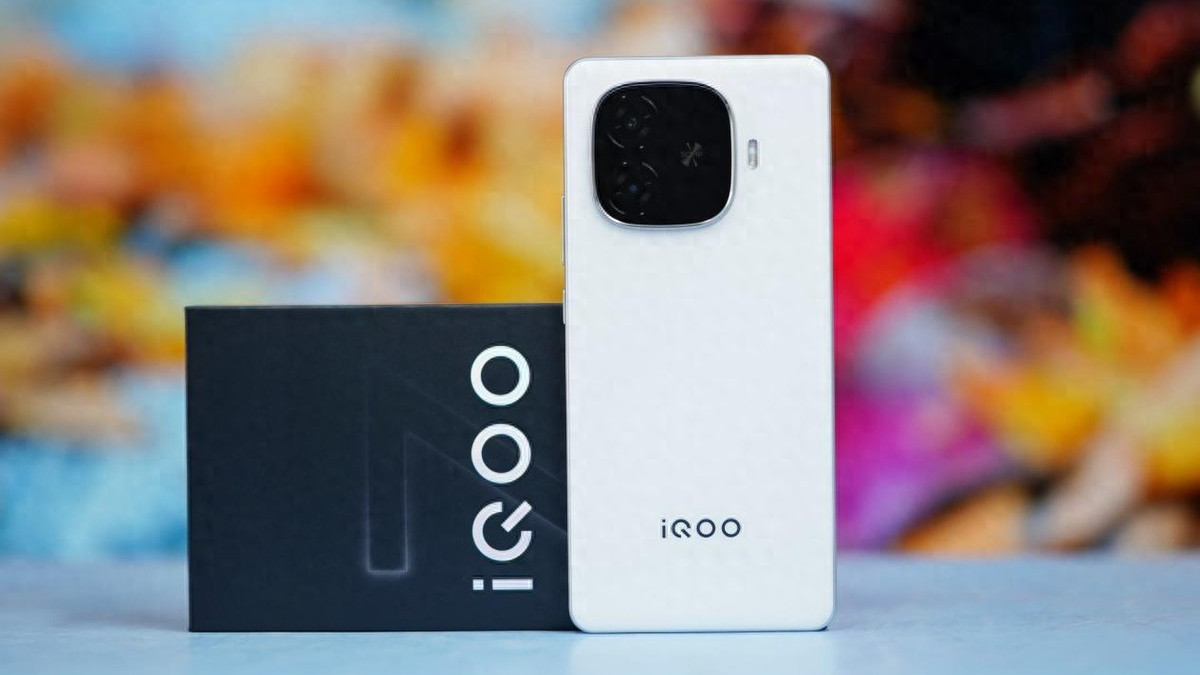 这款手机我已推荐给4个亲朋！优点是续航强、价格实在，曾988入手