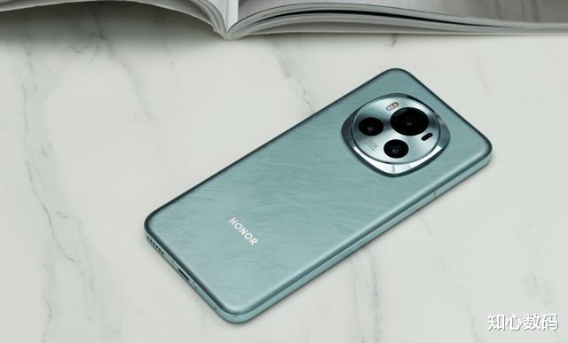 荣耀直接不装了,Magic6再降1250元,高配旗舰售价再创新低