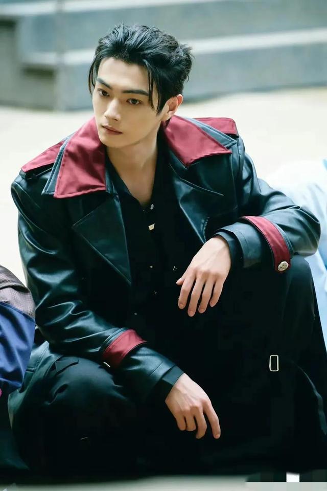 绝色美男重新洗牌，于适登顶，林更新第8李现第6吴磊第4肖战第2