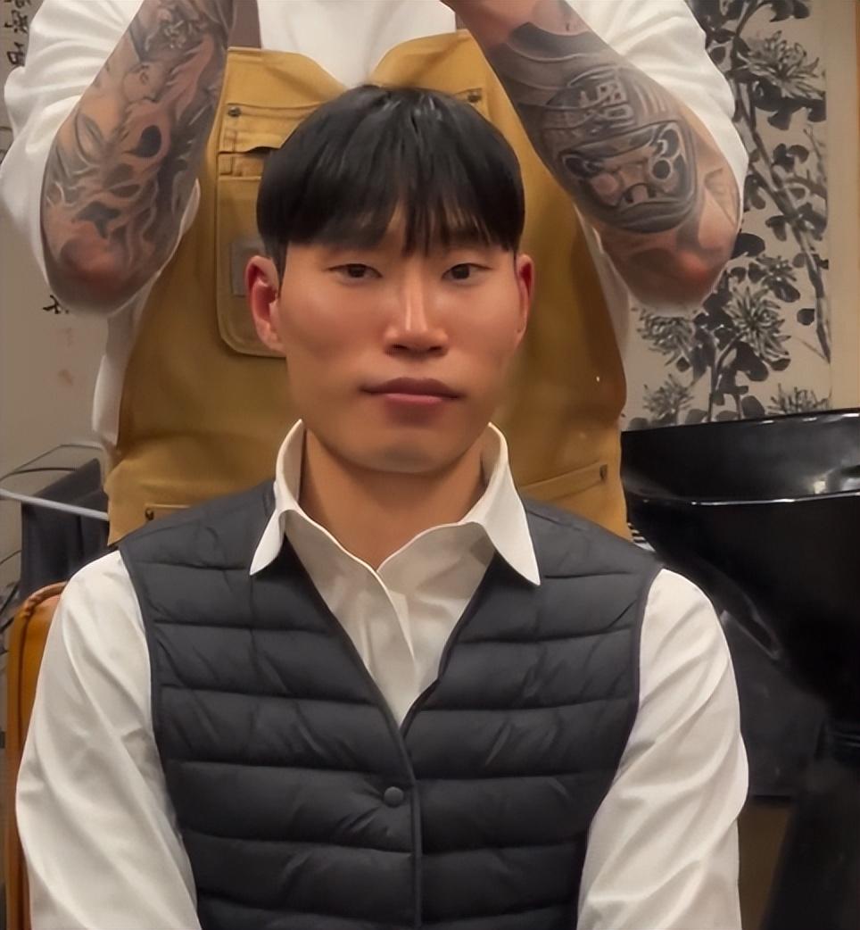 笑不活了！从“双开门”到“顺畅头”，韩国的审美逐渐奇葩！