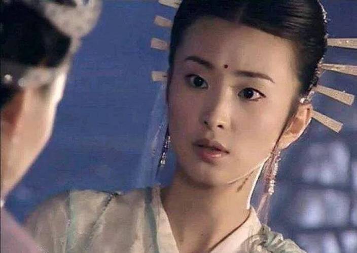 最经典的丁敏君林静：曾搭档高圆圆、贾静雯，今44岁相亲被嫌