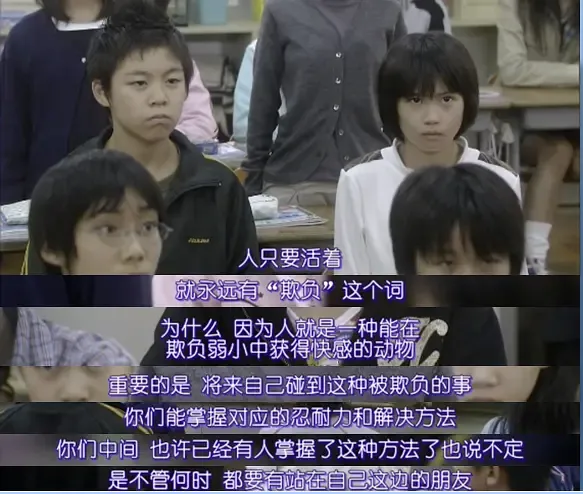 她雌雄同体,55岁宣布一辈子不结婚,如今一个人独居,太爽了!