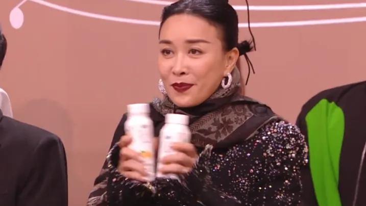 我们看到的那英是假的？