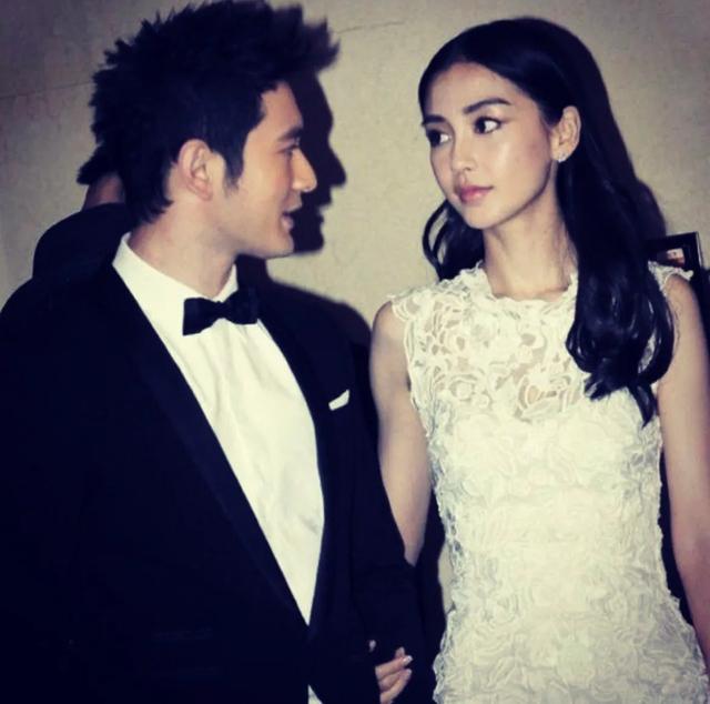 杨颖|被跑男打码，沦落到直播间蹭热度，她被娱乐圈遗忘是早晚的事