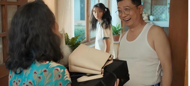 央视开播30集年代大剧!收视飙升全国第一,观众直呼:又一黑马剧