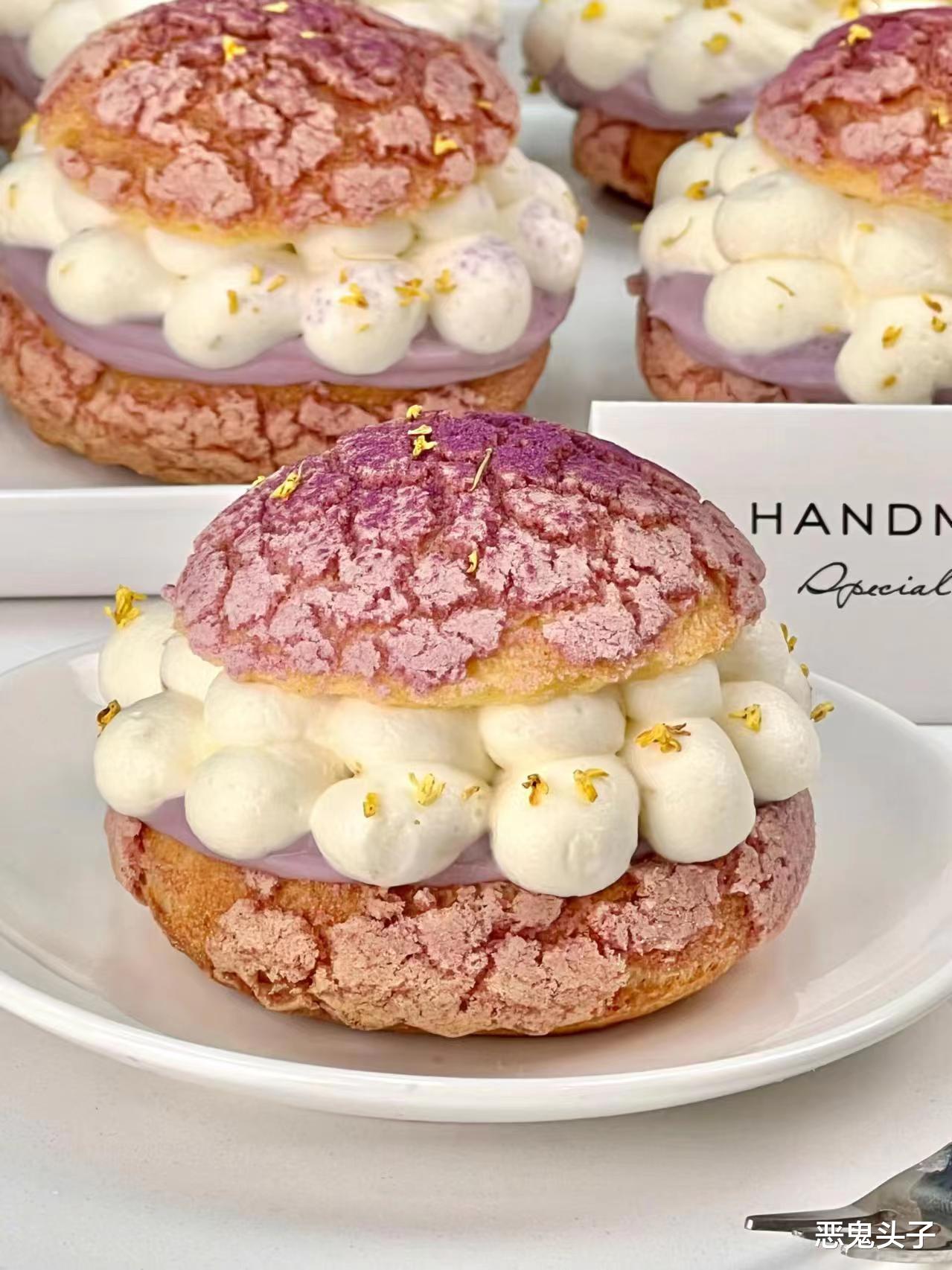 烘焙新手上路:零失败蛋糕制作秘诀