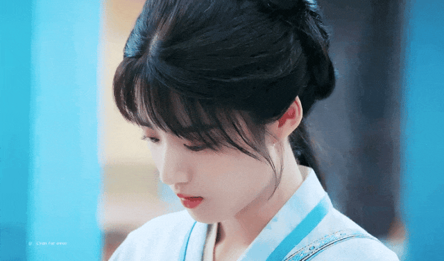 真服了,她怎么又翻车了?