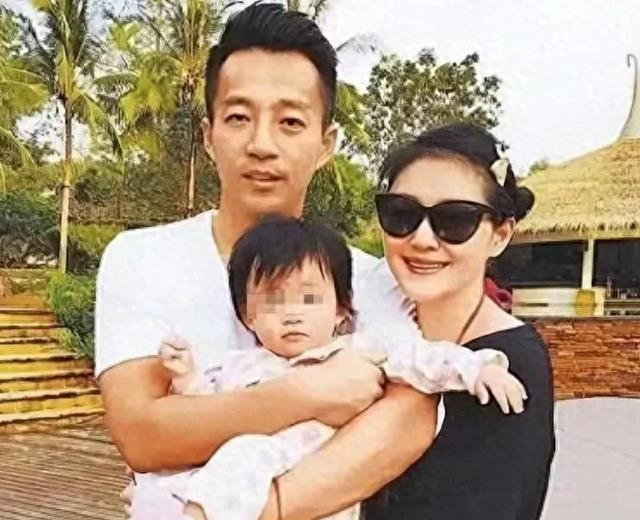 汪小菲再发声!曝大S重病去日本原因,侧面证明从未管过孩子学习