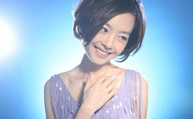 “央视一姐”到“查无此人”,53岁的鲁豫,沦落至此完全咎由自取