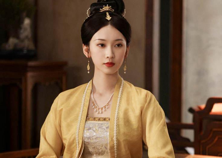 权谋大剧《桃花映江山》来袭,高颜值阵容堪称颜粉春天,该火了