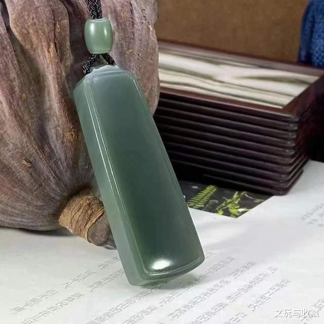 河磨玉，颜色不亚于碧玉的品种，却愣是被人冷落了