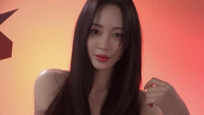 韩艺瑟|担心自己没有工作的，韩国知名女星，确认担任综艺节目主持人