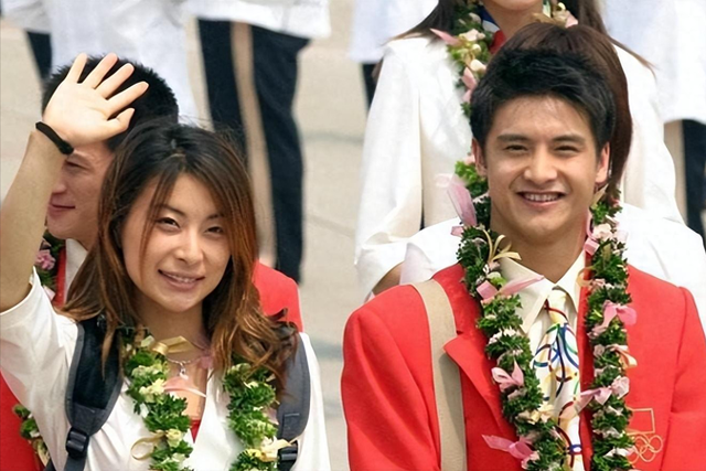 和郭晶晶分手,被国家队开除,再看田亮如今的处境,周继红说对了