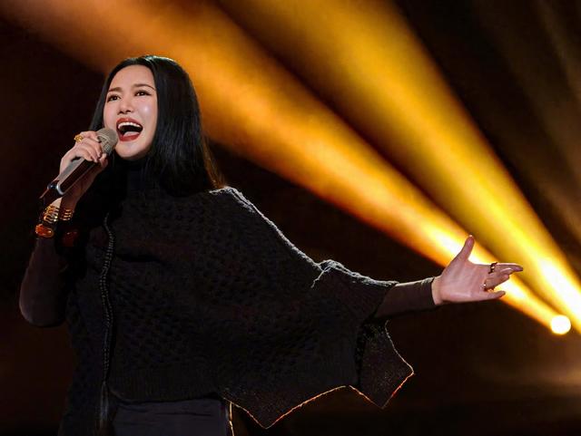 那英第一!《歌手2024》出现这样的结果尴尬了谁?