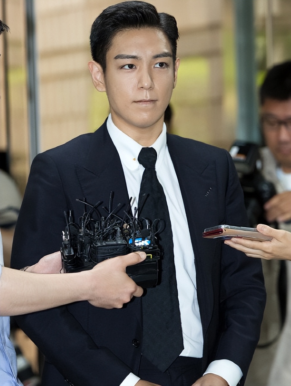 《鱿鱼游戏2》首波口碑出炉！观众的打分和评价都“一针见血”