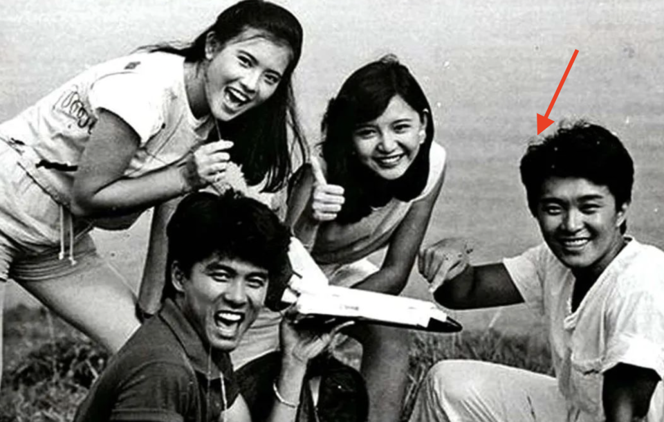 不愧是周星驰！周星驰模仿者开直播以假乱真，引近3000万人驻足观看