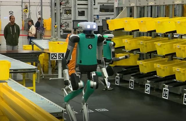 机器人步入GPT纪元|亚马逊/特斯拉/微美全息布局加速集群发展