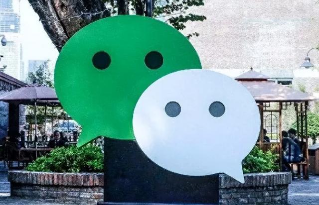 看了苹果上半年6106亿的营收,再看华为,差距立刻就出来了