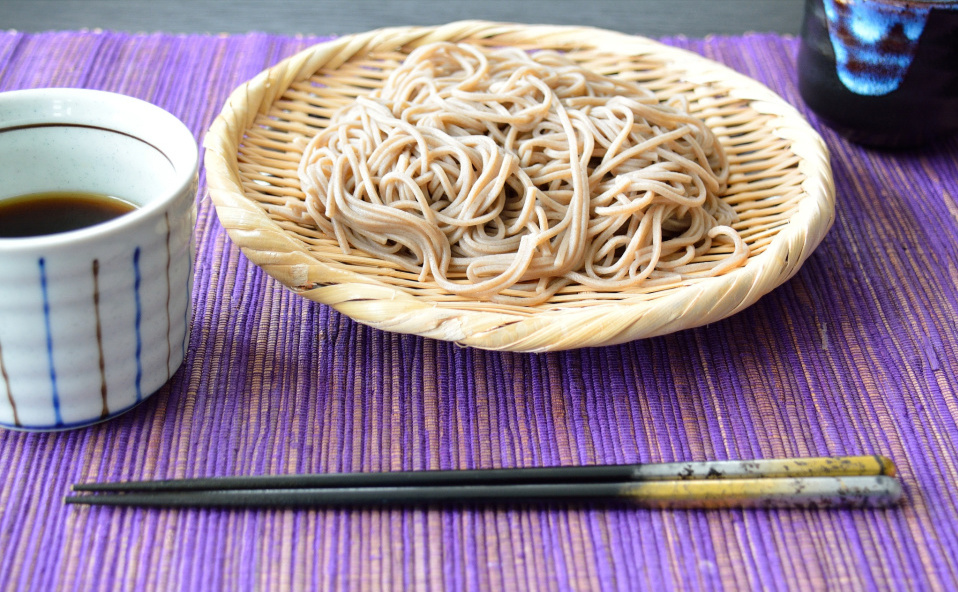 吃荞麦面条,为何血糖还是高?提醒:掌握6个技巧,血糖稳定如常