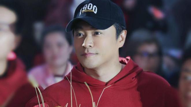 赢麻了！陈思诚手握90亿票房封神，稳坐“中国电影商业教父”宝座