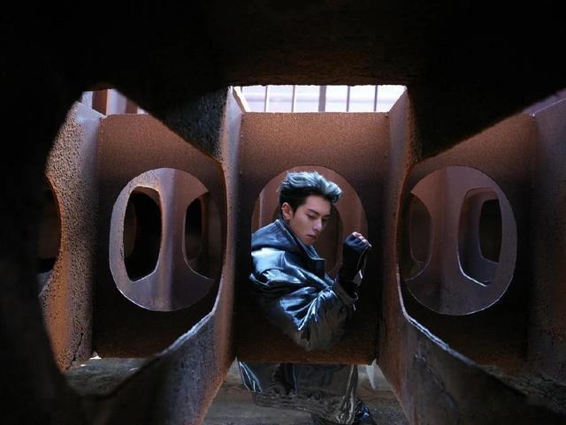 跨年晚会一夜，最帅男艺人洗牌，酷盖登顶，于适第9嘉伦第8李现6