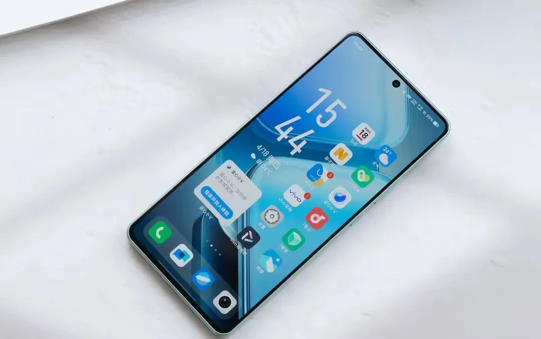 iQOO第三代驍龍8S帶6000mAh大電池降至1599元，這才是真香千元機