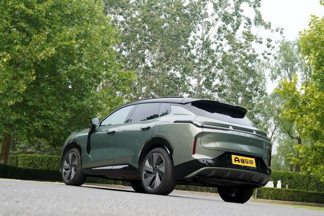 20.88万元起，全新插混中型SUV