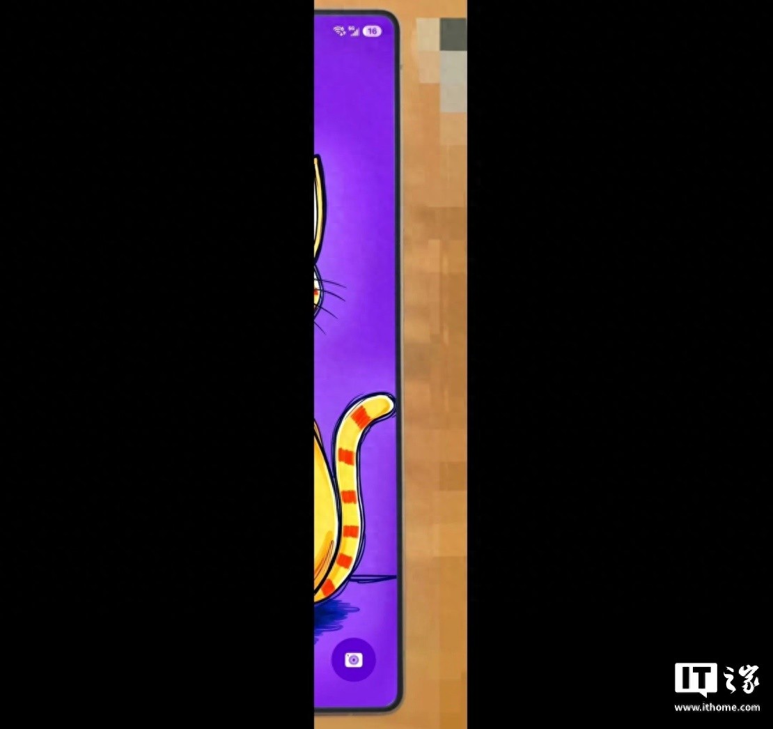 三星Galaxy S25 Ultra手机外观照曝光：极窄等宽边框、R角圆润