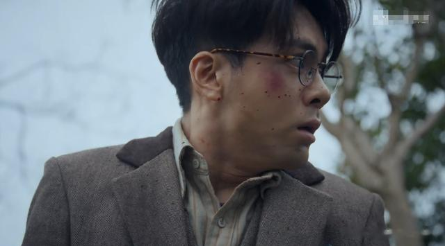 当硅胶脸混进《孤舟》，盛世美颜被打回原形，陈都灵再强也没有用