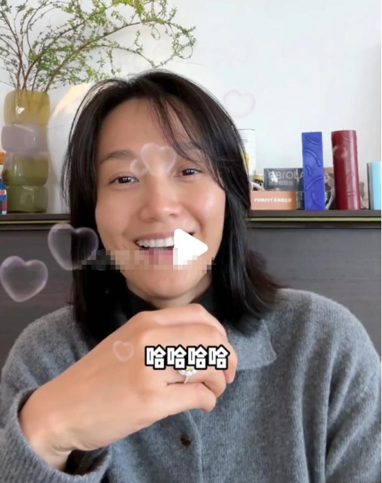 看了朱丹素颜直播，治好了我的精神内耗，40多就该有40多的样子