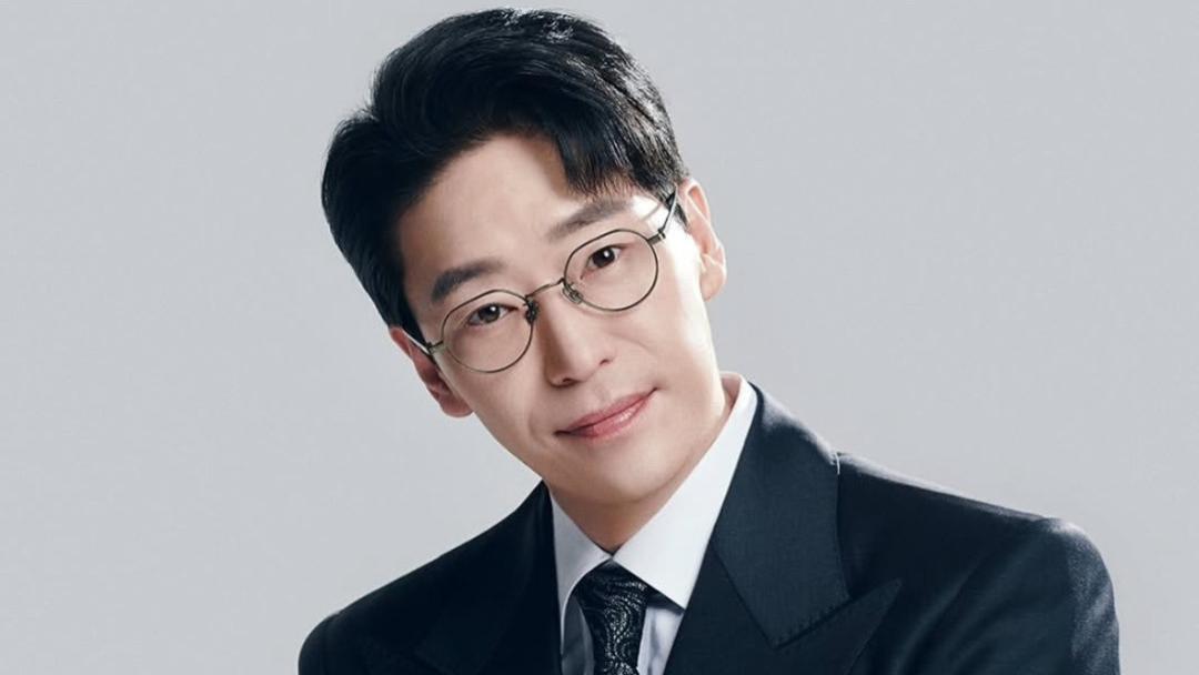 工作爱情两手抓！婚礼结束后继续演出，不愧是劳模！