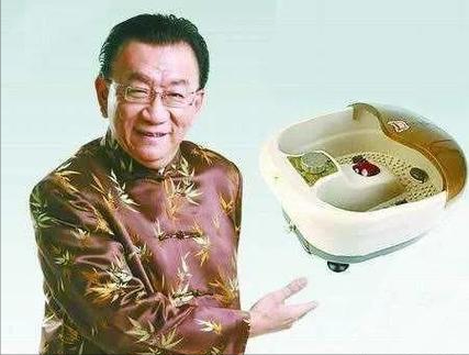 当年侯耀华怎么就挤掉牛群当大师兄?知情人:常宝华年迈不糊涂