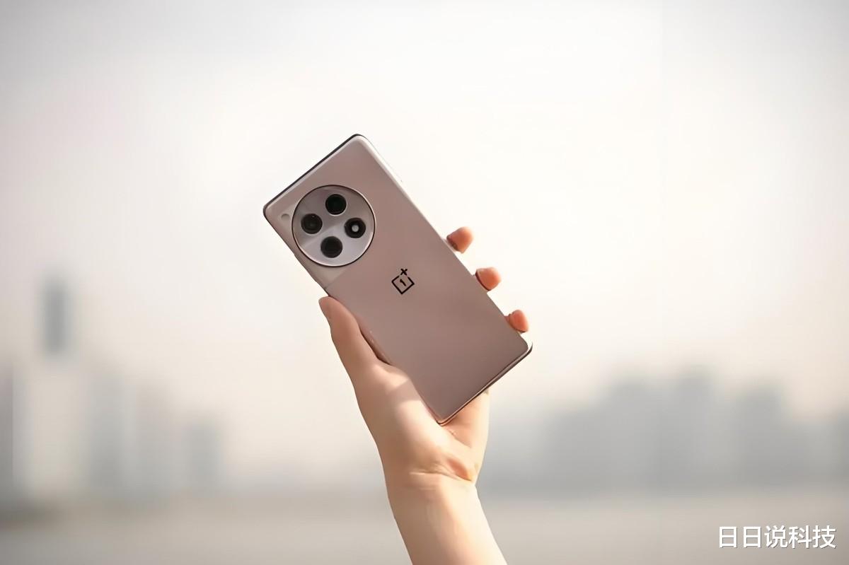 从3499元跌至2758元,16GB+1TB+骁龙8Gen2,售价更加亲民了