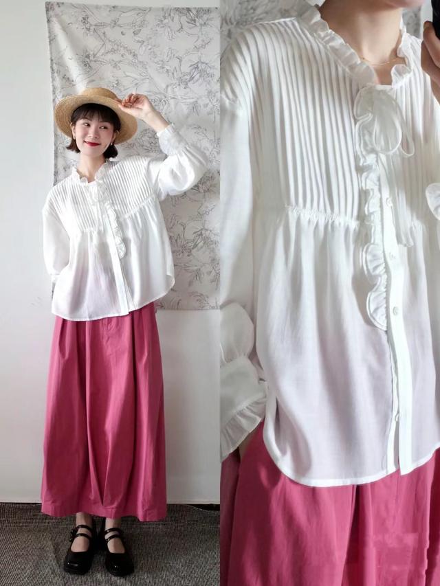 这是我见过最体面的女人，剪短发、穿衣时髦，没有一点土气感