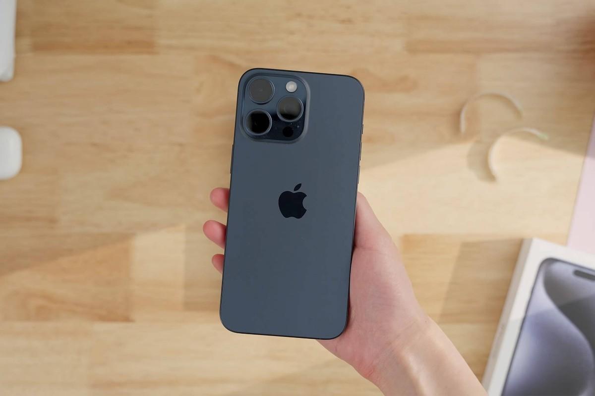 iPhone16买到手,要不要套壳贴膜?换个思路,不套壳能贬值多少钱