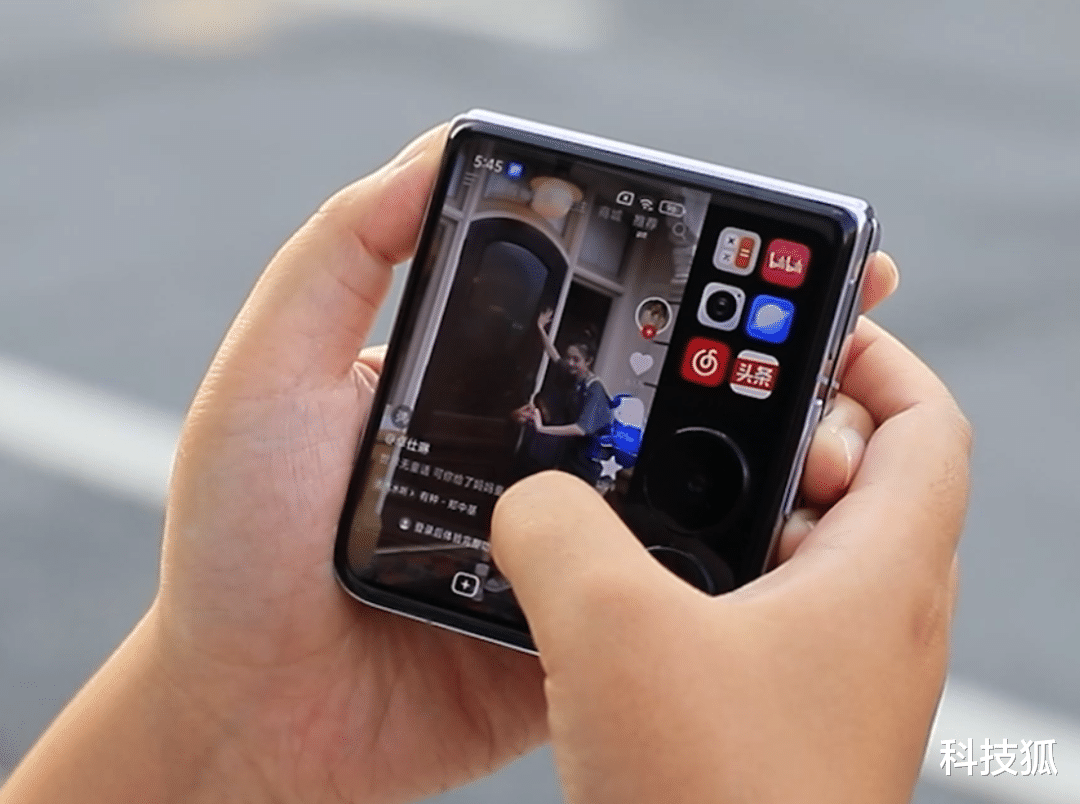 便宜又好用,小屏旗舰终于迎来第二春