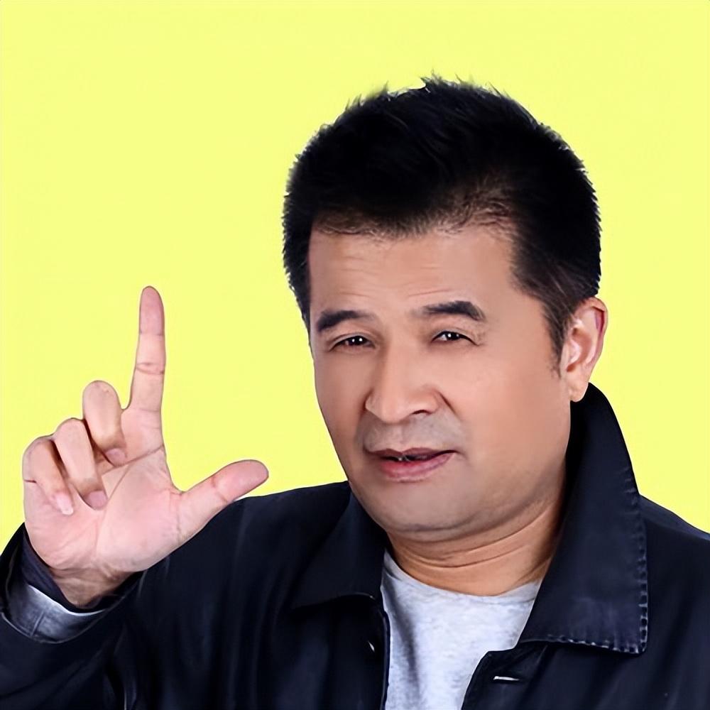 央视美女主持人张蕾为何选择嫁给50多岁的老头？揭秘背后原因