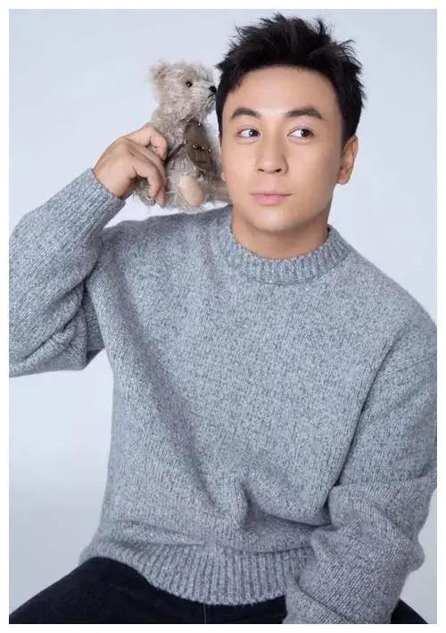 800万打造的奇迹!《捉刀人》首映大获成功,释小龙影坛再攀高峰