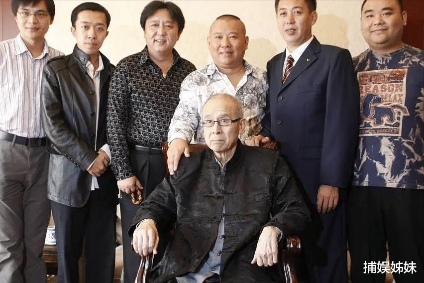 狼子野心藏不住，原来李菁当年退出德云社，走的竟是一步“险棋”