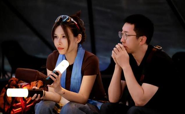 离谱到家,《再见爱人4》反转,真是我近年看过最恶心的综艺画面