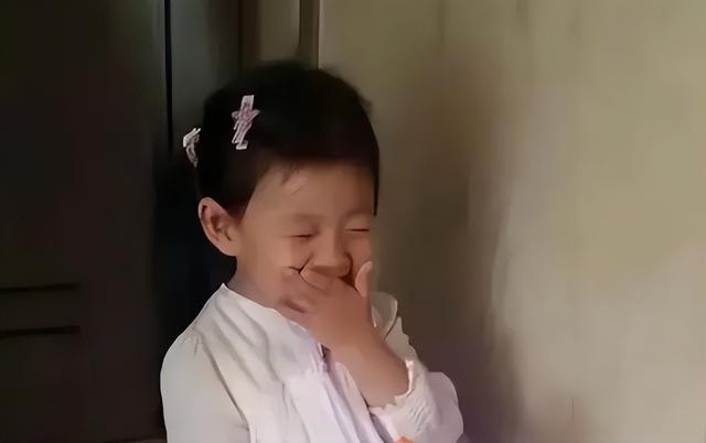 大S离世19天后,小玥儿的真实目的终于暴露了,大S说的,果真没错