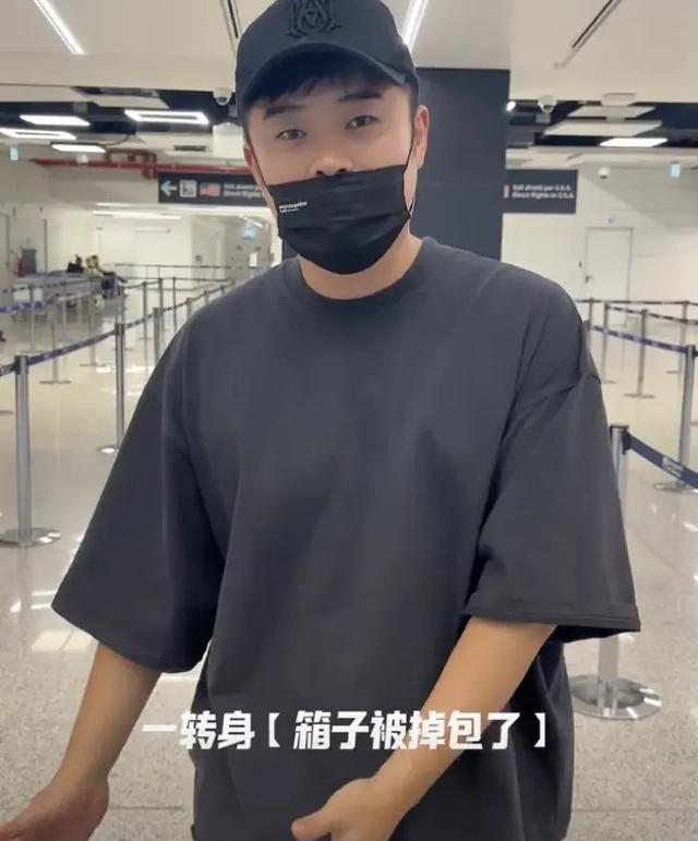 黄奕巴黎上演“人在囧途”,高跟鞋被偷! 穿拖鞋逛街,被夸接地气