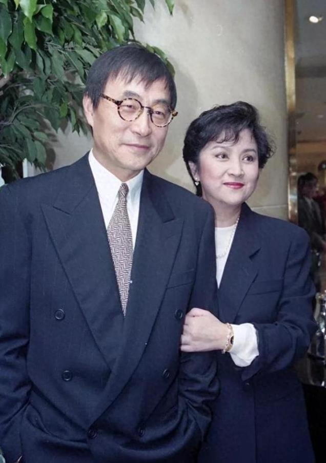 曾经爱疯了后来撕惨了,刘家昌到死都没原谅从谢贤手里抢来的甄珍