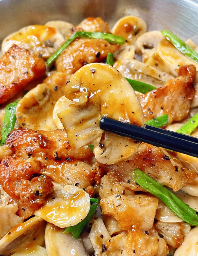 吃瘦要比饿瘦好,自己在家做减脂餐,吃干净真的会掉秤