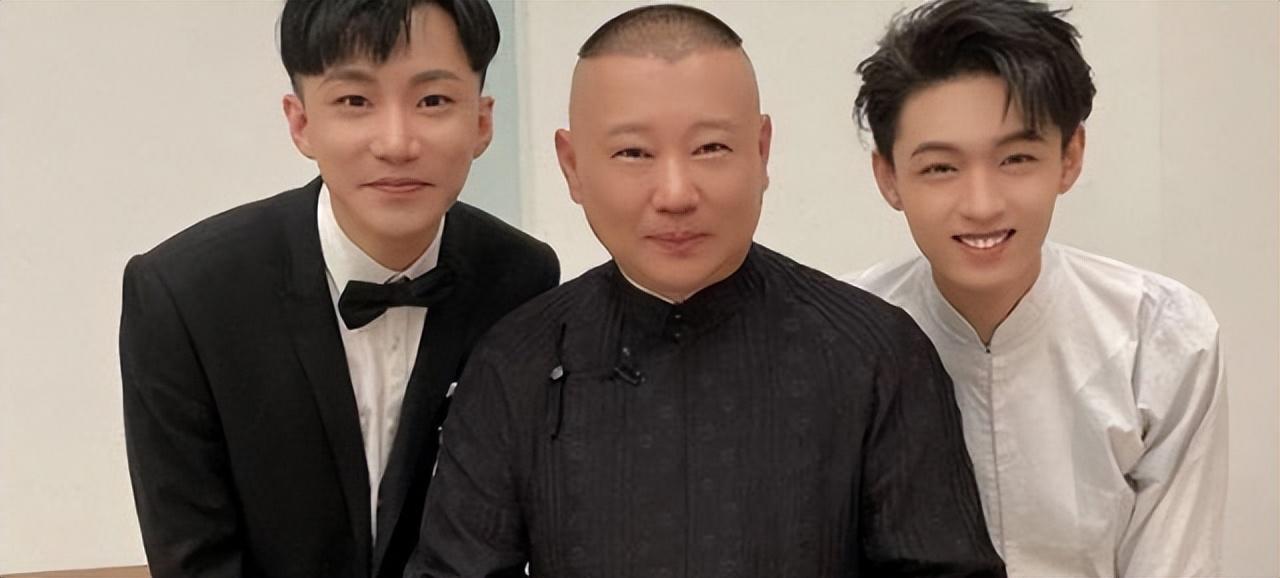 百花丛中过片叶都沾身，同时交往7个女友的包贝尔，可不简单！