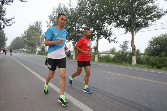 冯唐:我是如何通过跑步,三次拯救自己?