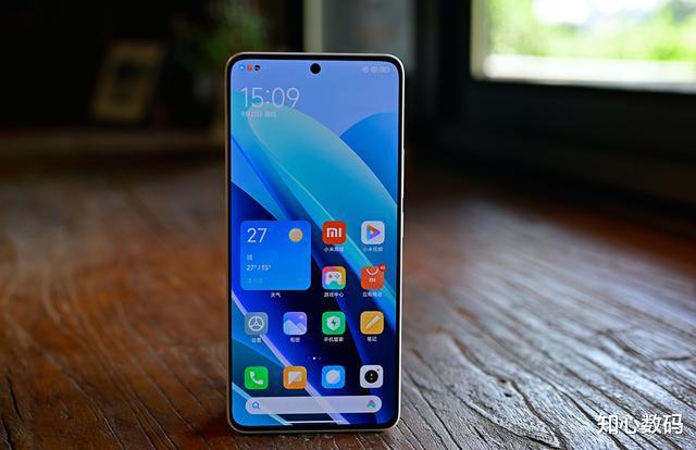 小米突然发飙了,2亿像素+IP68防水,12GB+512GB跌至1748元