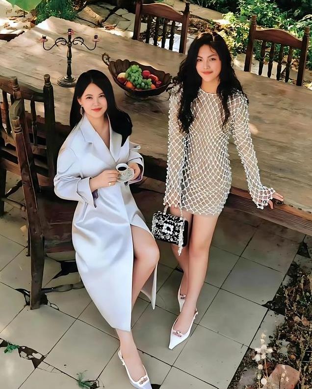 王诗龄穿着打扮太成熟被骂老气横秋！网友：15岁穿得跟45岁一样