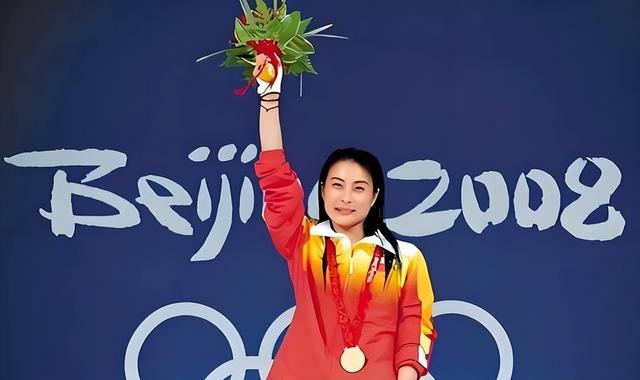 陈若琳每次去香港,都赖在郭晶晶家里不走,给出的理由出奇搞笑