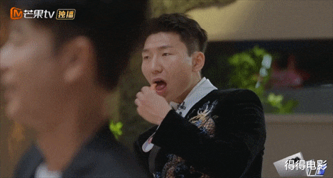 台下拒绝无用社交,台上开嗓炸翻全场,莽村之霸给内娱上了一课